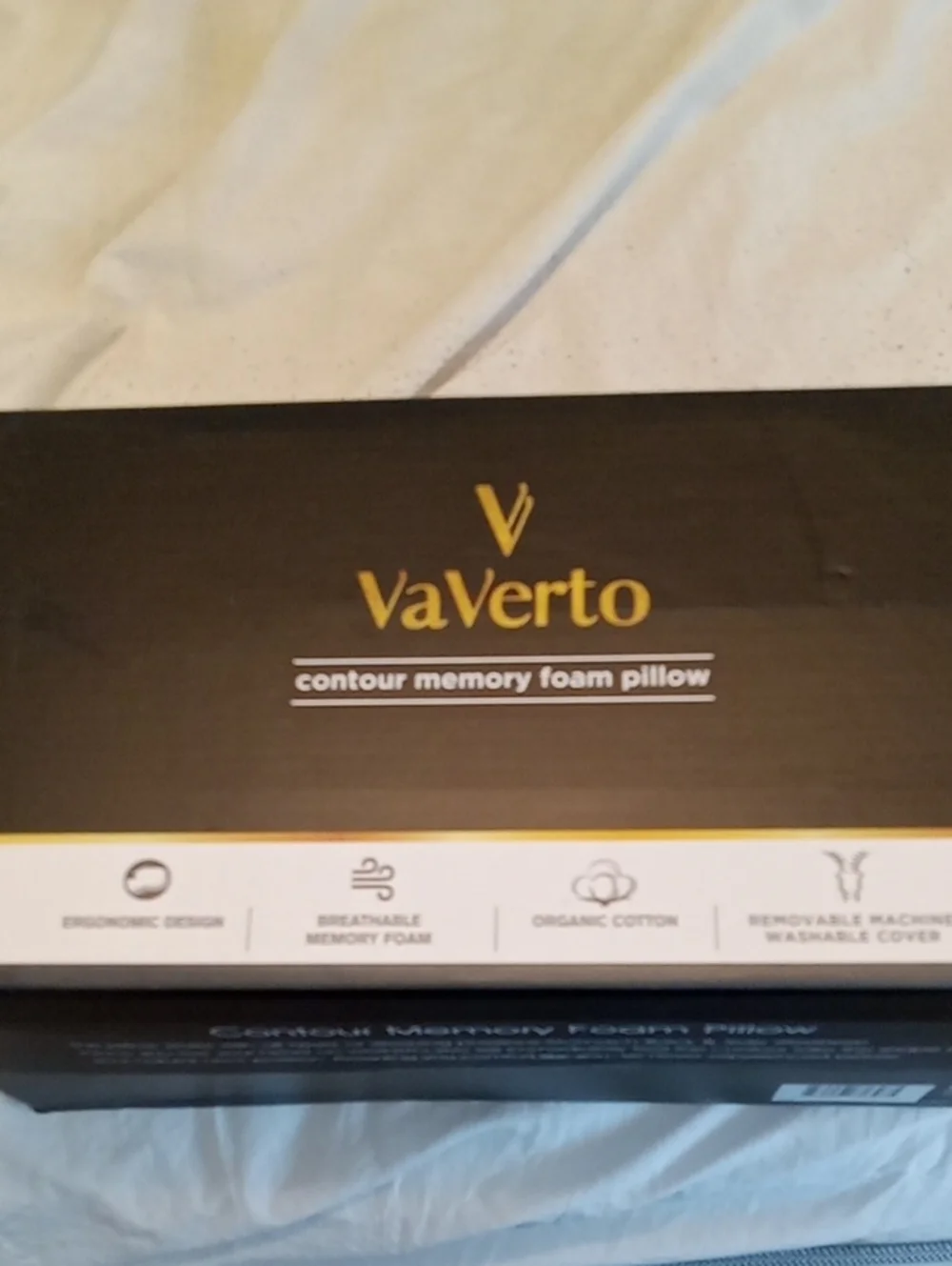 VaVerto Contour Memory Foam Pillow - Black Box